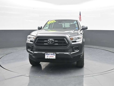 Used 2022 Toyota Tacoma SR AWD/4WD image 3