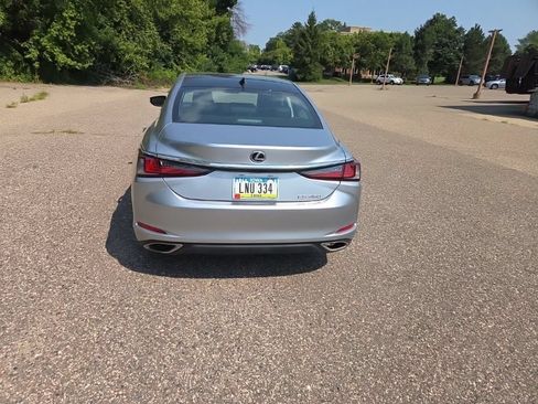Used 2023 Lexus ES 350 w/ Premium Package FWD image 13