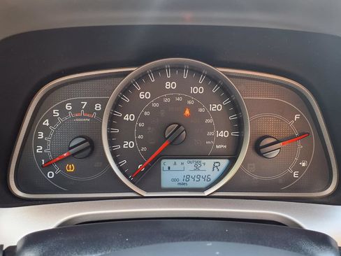 Used 2013 Toyota RAV4 XLE FWD image 12