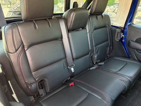 Used 2020 Jeep Wrangler Unlimited Rubicon AWD/4WD image 21