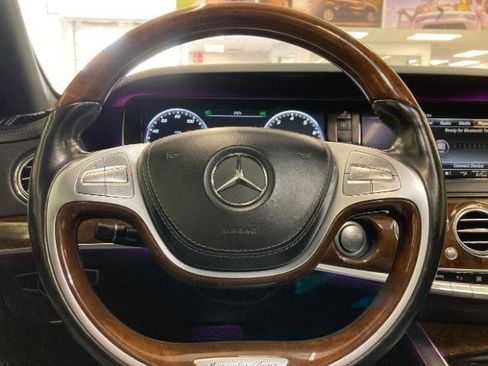 Used 2017 Mercedes-Benz S 550 4MATIC Sedan image 21