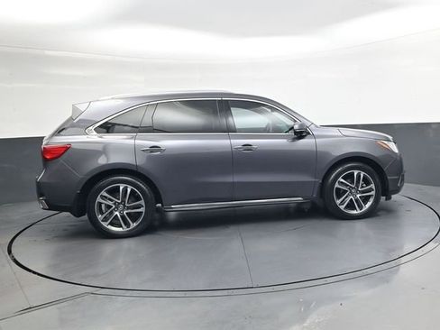 Used 2017 Acura MDX SH-AWD w/ Advance Package image 3