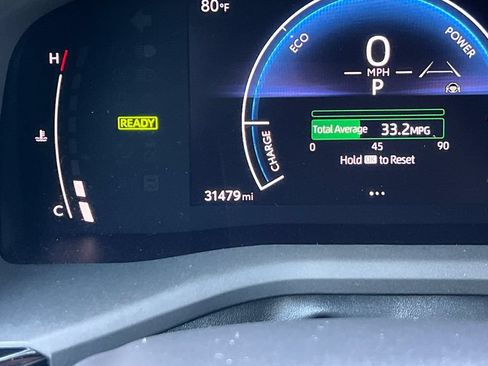 Used 2025 Toyota Camry SE FWD image 27
