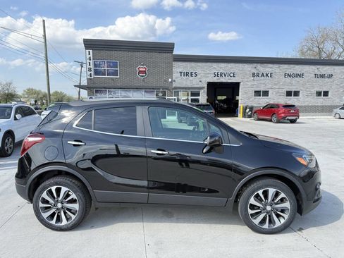 Used 2022 Buick Encore Preferred image 4
