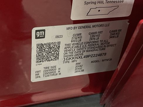 Used 2023 GMC Acadia Denali image 28