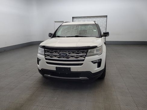 Used 2018 Ford Explorer XLT w/ Equipment Group 202A image 15