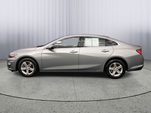 Used 2023 Chevrolet Malibu LT FWD image 18