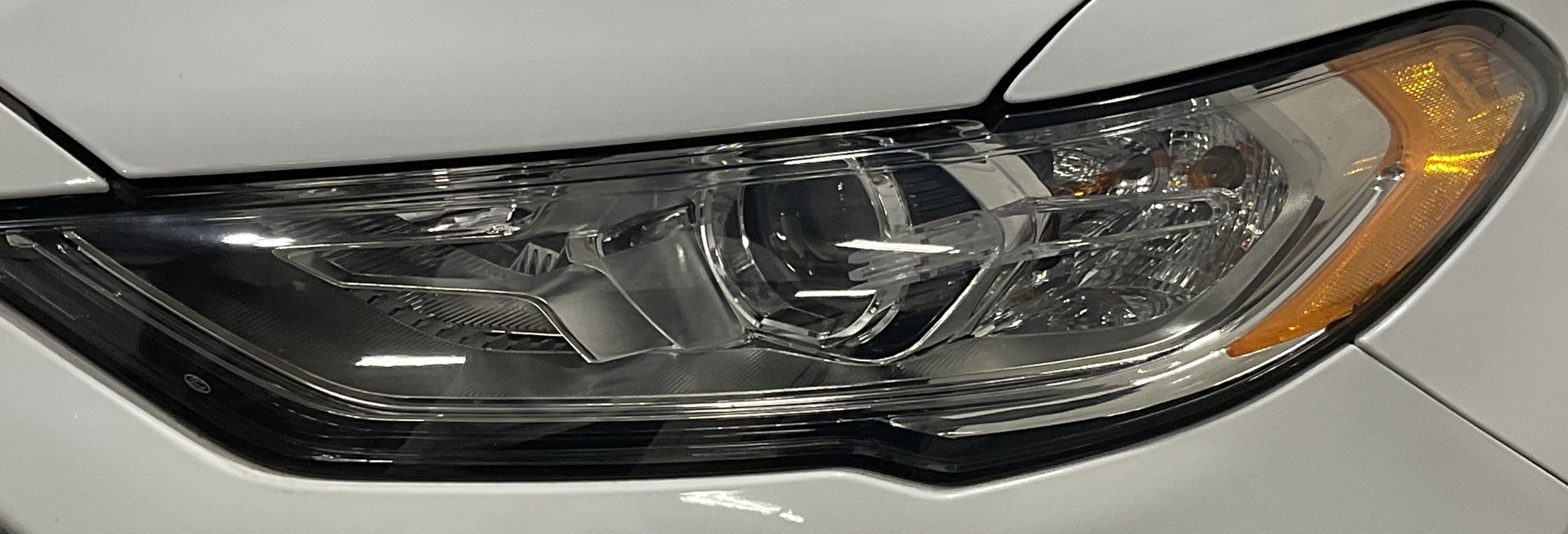 Used 2020 Ford Fusion SE AWD/4WD image 9