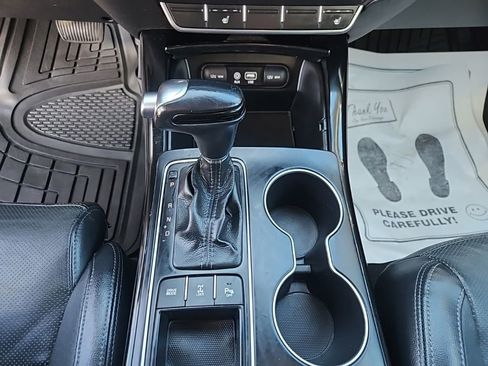 Used 2016 Kia Sorento SX image 26