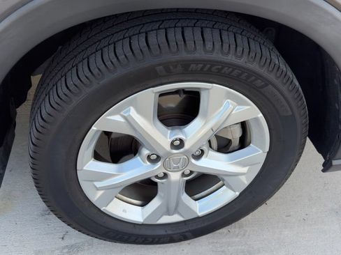 Used 2023 Honda HR-V LX image 11