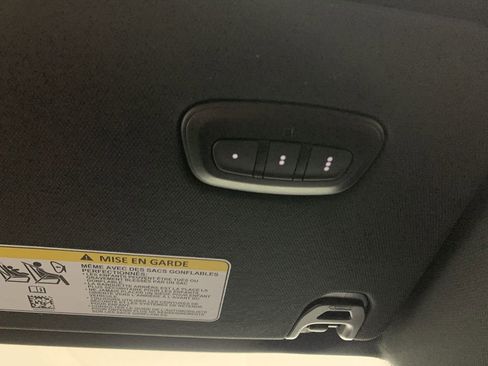Used 2023 RAM 1500 Laramie AWD/4WD image 42