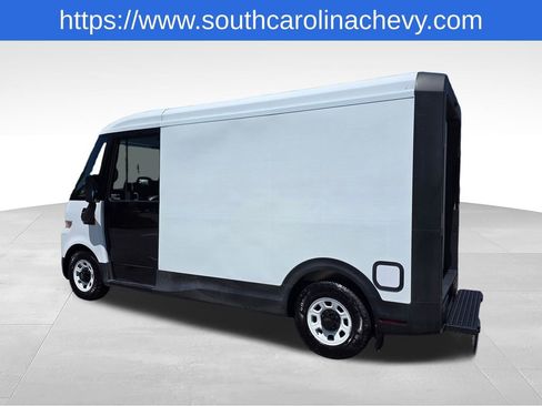 Used 2024 Chevrolet Brightdrop 400 w/ Commercial Equipment Package AWD/4WD image 35