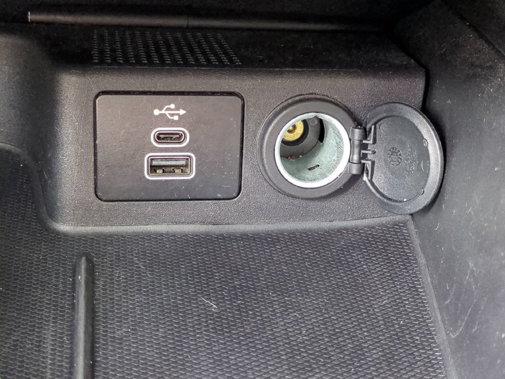 Certified 2025 Ford Escape ST-Line AWD/4WD image 24