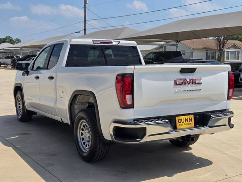 Used 2023 GMC Sierra 1500 Pro w/ Pro Value Package RWD image 5