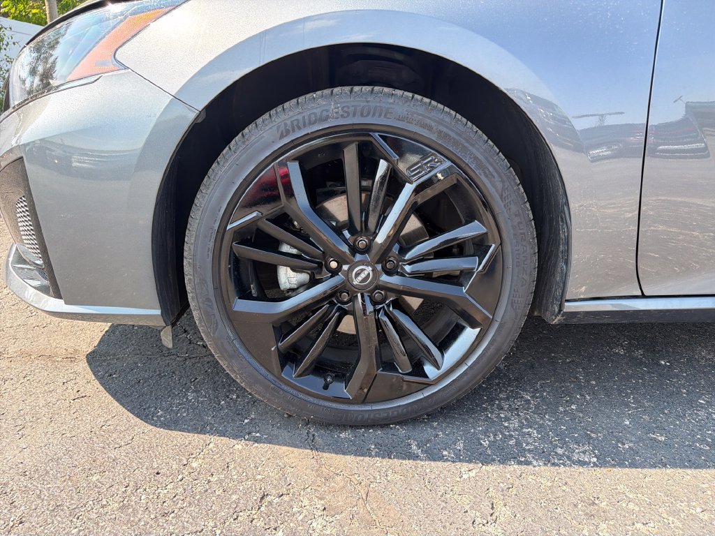Certified 2025 Nissan Altima 2.5 SR AWD/4WD image 27