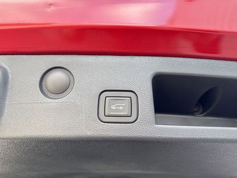 New 2026 Chevrolet Equinox RS w/ Convenience Package III AWD/4WD image 41