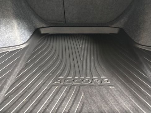 Used 2021 Honda Accord Sport image 25