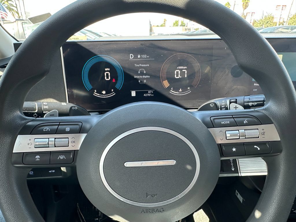 Used 2025 Hyundai Sonata SEL FWD image 18