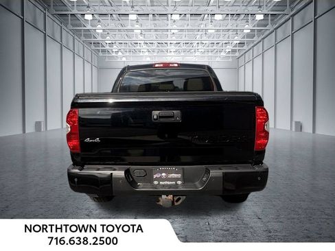 Used 2018 Toyota Tundra Limited w/ Limited Premium Package AWD/4WD image 7