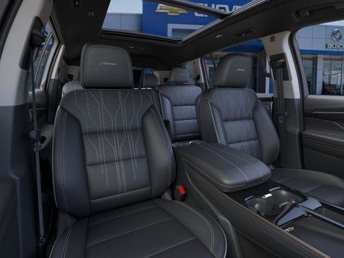 New 2026 Buick Enclave Avenir image 16