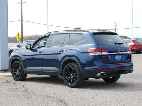 Certified 2023 Volkswagen Atlas SE w/ Panoramic Sunroof Package image 5