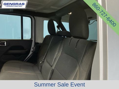 Used 2024 Jeep Wrangler Unlimited Sahara AWD/4WD image 27