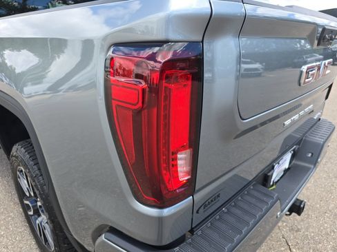 New 2026 GMC Sierra 1500 AT4 w/ AT4 Premium Package AWD/4WD image 36