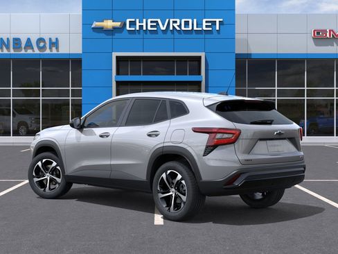 New 2026 Chevrolet Trax RS image 3