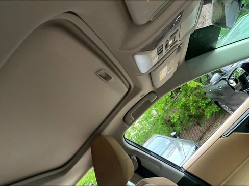 Used 2025 Toyota RAV4 XLE w/ Convenience Package image 14