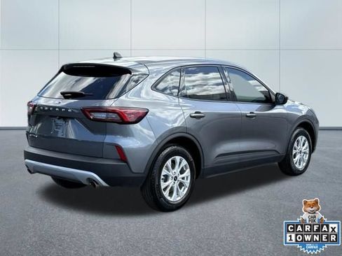 Used 2025 Ford Escape Active FWD image 3