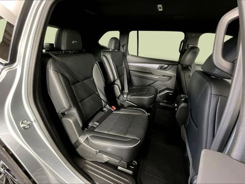 New 2026 Buick Enclave Sport Touring w/ Super Cruise Package image 11