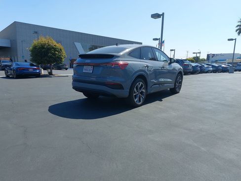 Used 2023 Audi Q4 e-tron Premium Plus w/ Premium Plus AWD/4WD image 3