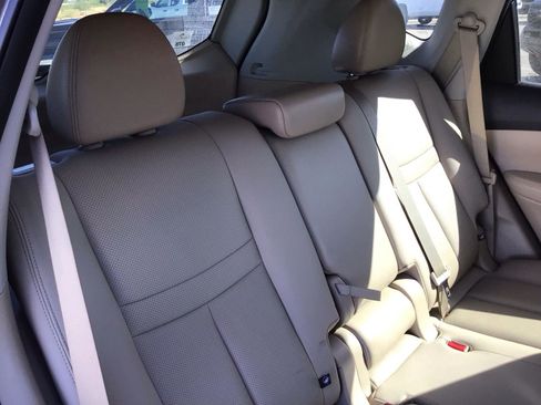 Used 2017 Nissan Rogue SL w/ SL Premium Package FWD image 22