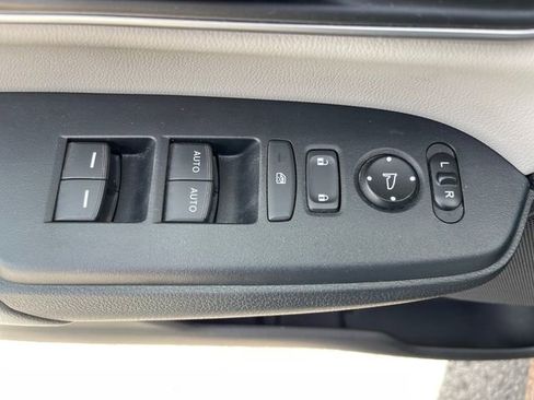 Used 2019 Honda CR-V EX-L image 28