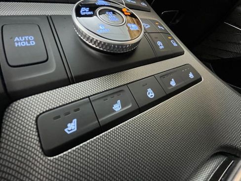 Used 2022 Hyundai Palisade Limited image 25