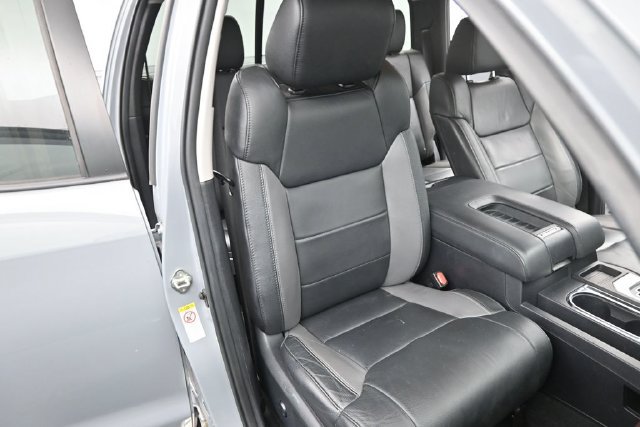 Used 2019 Toyota Tundra Limited AWD/4WD image 19