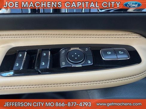 Used 2022 Lincoln Corsair Grand Touring w/ Elements Technology Bundle image 23