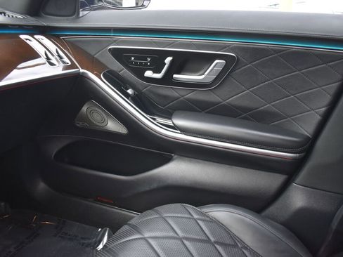 Used 2021 Mercedes-Benz S 580 4MATIC Sedan image 24