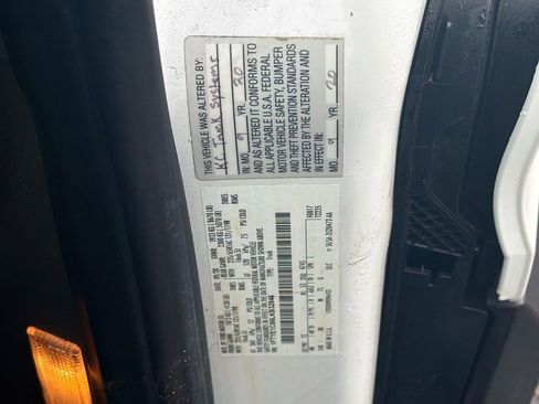 Used 2020 Ford Transit 150 Medium Roof w/ Load Area Protection Package image 27