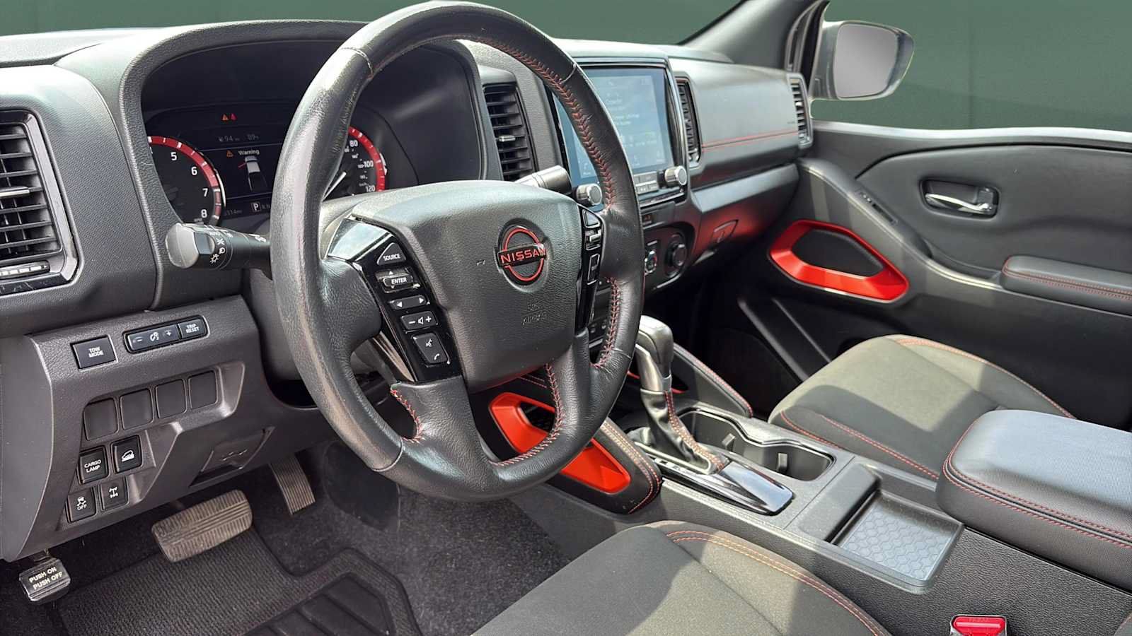 Used 2022 Nissan Frontier PRO-4X w/ Off-Road Protection Package AWD/4WD image 10