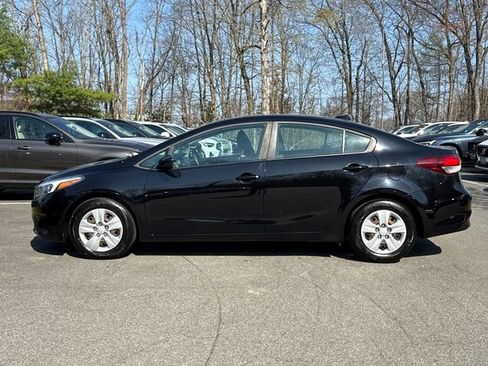 Used 2018 Kia Forte LX w/ LX Popular Package image 7