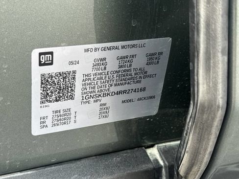 Used 2024 Chevrolet Suburban LS w/ Driver Alert Package AWD/4WD image 39