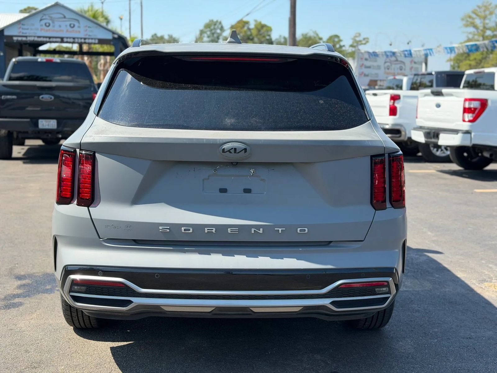 Used 2021 Kia Sorento S w/ Panoramic Sunroof Package FWD image 6