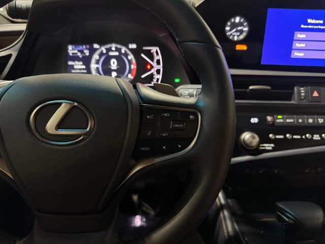 Certified 2025 Lexus ES 350 w/ Premium Package FWD image 16