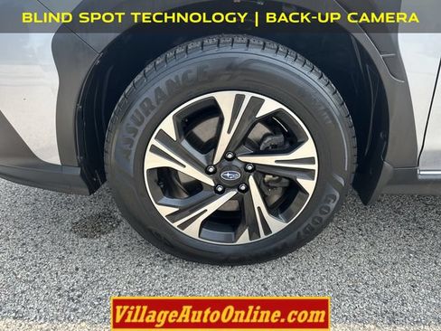 Used 2024 Subaru Crosstrek 2.0i Premium AWD/4WD image 8