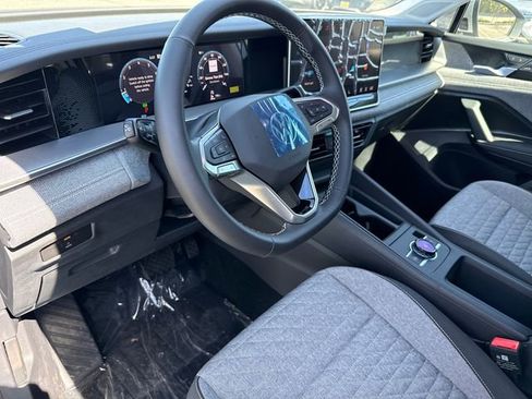 New 2026 Volkswagen Tiguan S image 38