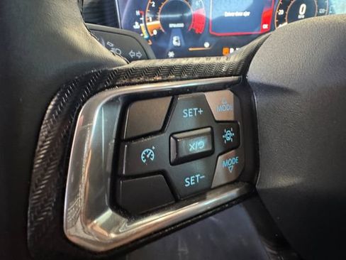 Used 2025 Ford Mustang Coupe RWD image 7