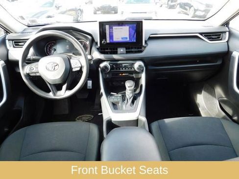 Used 2023 Toyota RAV4 LE image 24