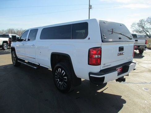 Used 2016 GMC Sierra 3500 Denali w/ Duramax Plus Package image 6