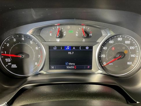 Used 2023 Chevrolet Blazer LT image 29